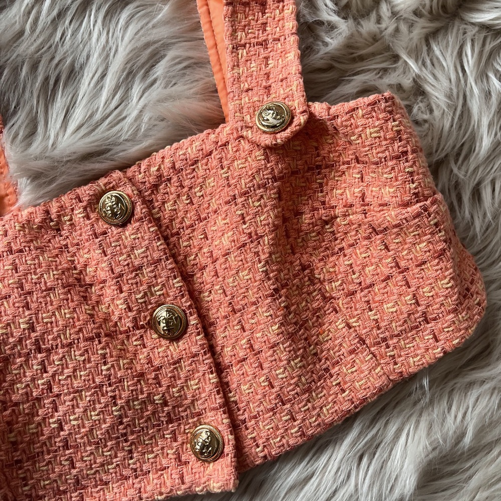 Akalia Tweed top
